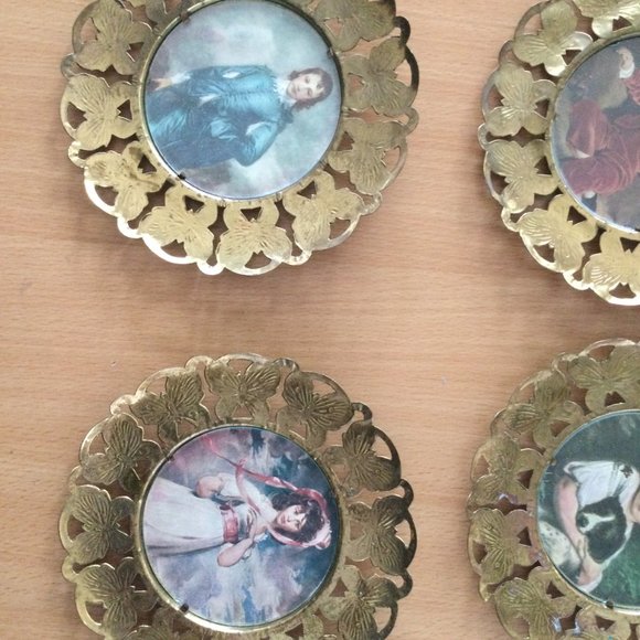 4 Vintage brass butterfly frames & vtg prints blue boy red boy pinky, girl w dog - Picture 8 of 9